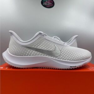 Nike Power Flight White Metallic Silver BRAND NEW Size 10 Women